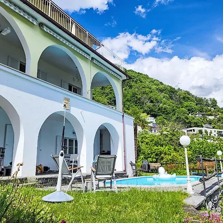 Grande Dame By Fewotessin Holiday home *