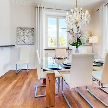 Grande Dame By Fewotessin Holiday home Minusio