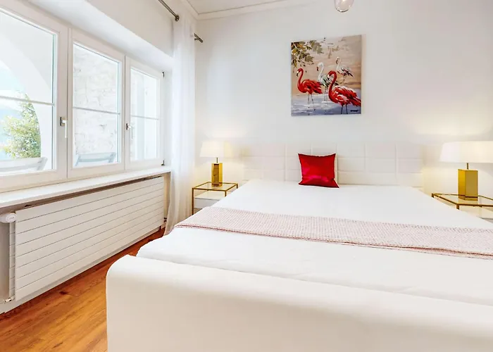 Holiday home Grande Dame By Fewotessin *