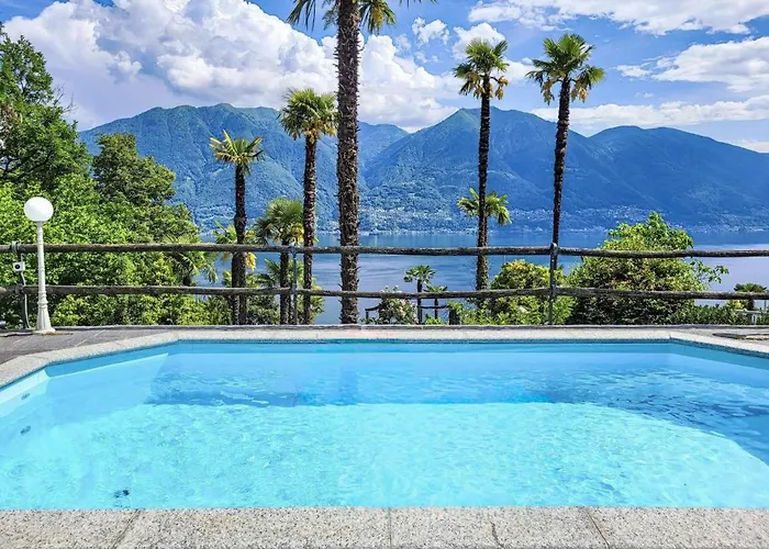 Grande Dame By Fewotessin * Minusio